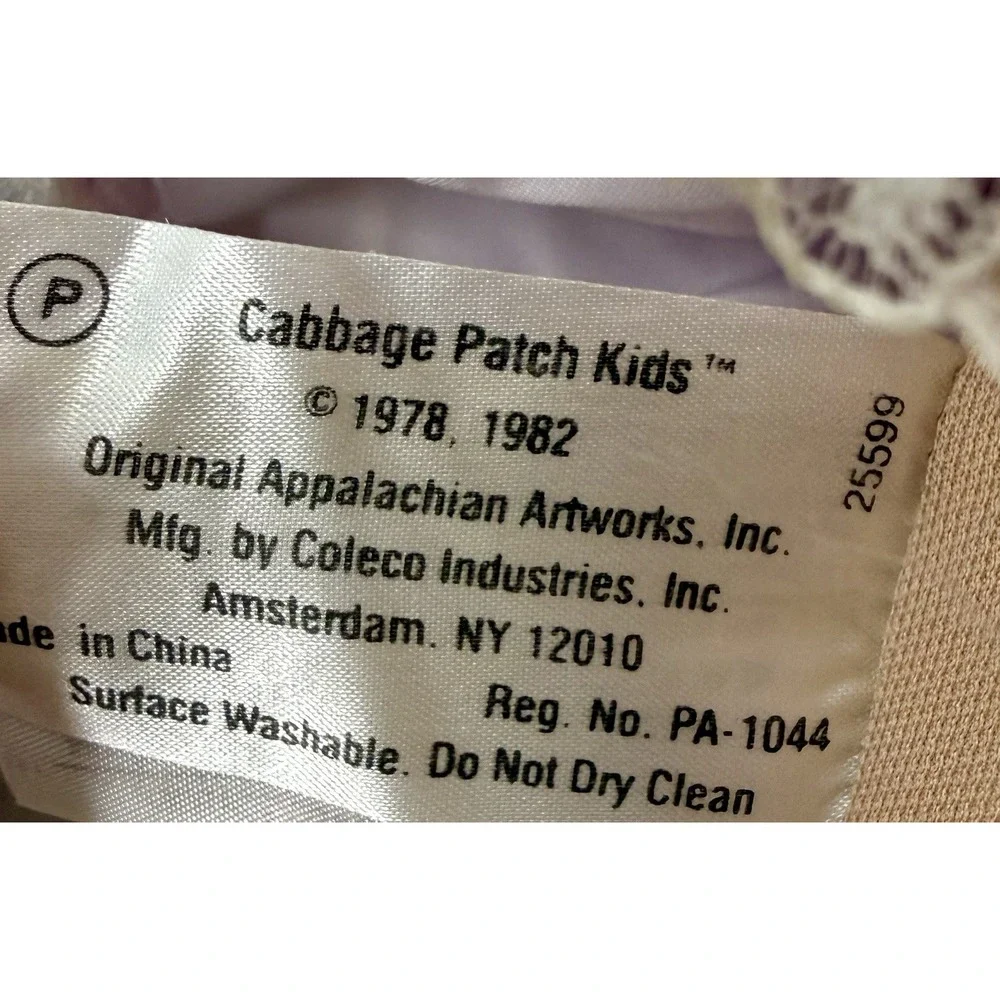Cabbage Patch Kids Doll 1985 Green Eyes Orange Hair 1 Dimple Xavier Roberts MINT